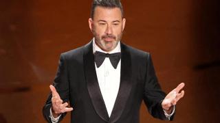 Jimmy Kimmel pronuncia un monólogo en la gala de los Oscar de 2024.