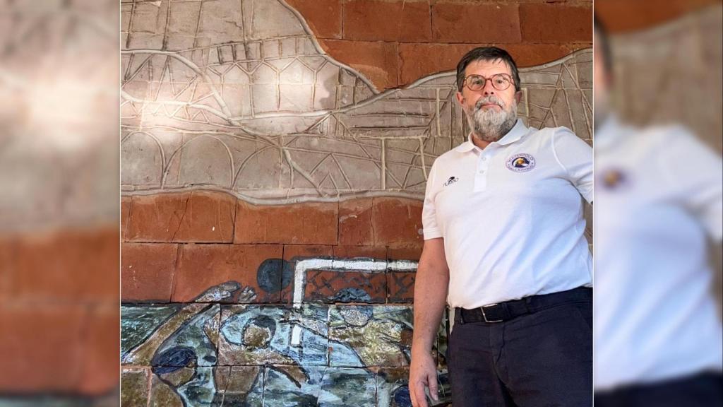 José Ángel Renero, presidente del Club Waterpolo Valladolid, atiende a EL ESPAÑOL - Noticias de Castilla y León.