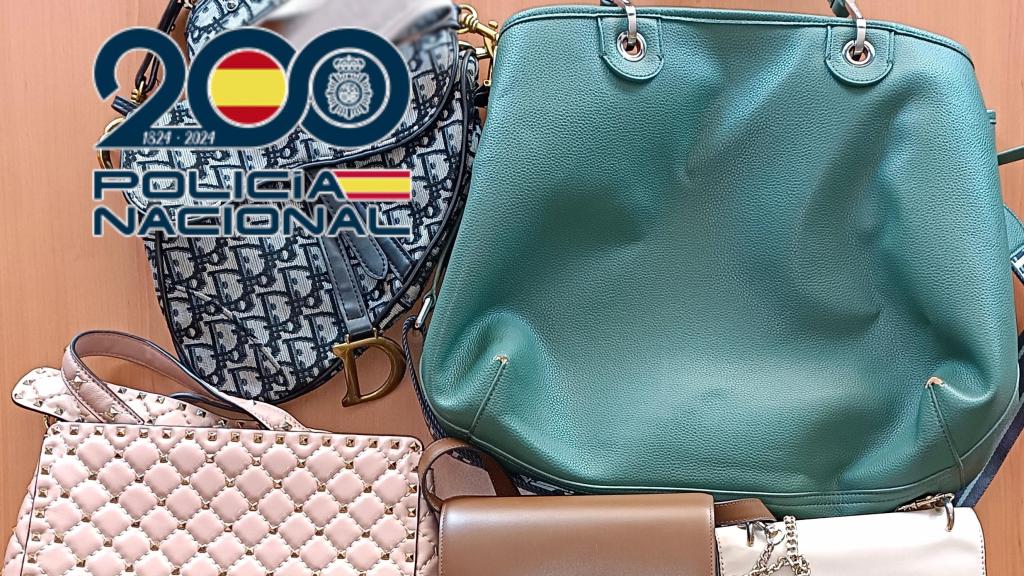 Algunos de los objetos robados.