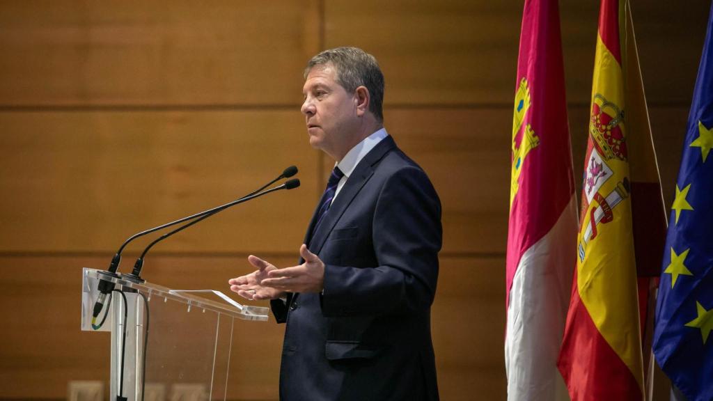 El presidente de Castilla-La Mancha, Emiliano García-Page, este miércoles en la II Cumbre de Comunidades Energéticas ´Las comunidades energéticas como punta de lanza de la electrificación´ en Toledo.