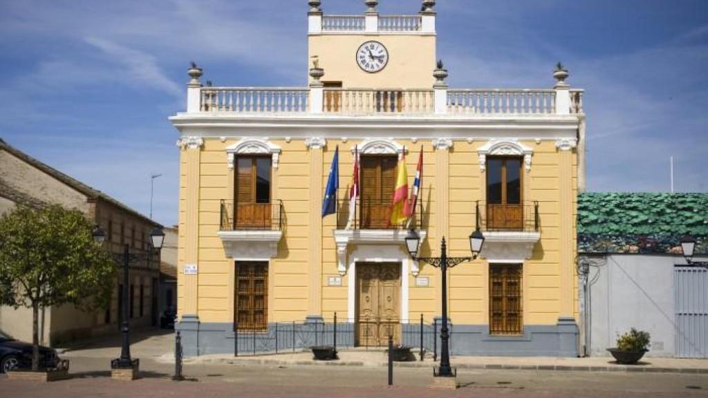Ayuntamiento de San Bartolomé de las Abiertas.