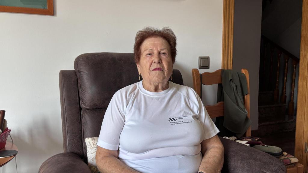 Elena, jubilada de 81 años de Algarrobo.