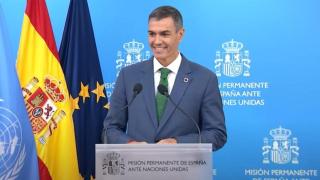 Sánchez comparece ante los medios en la sede de la Representación Permanente de España ante Naciones Unidas.
