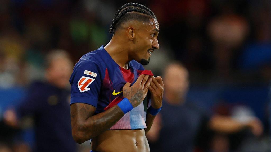 Raphinha, en un partido con el FC Barcelona.