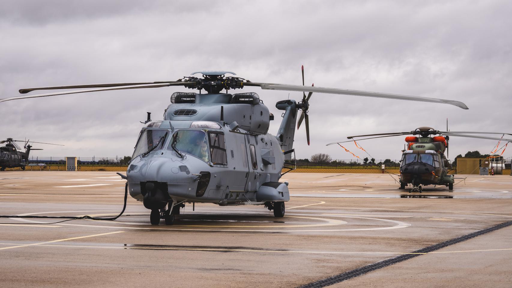 Dos NH90