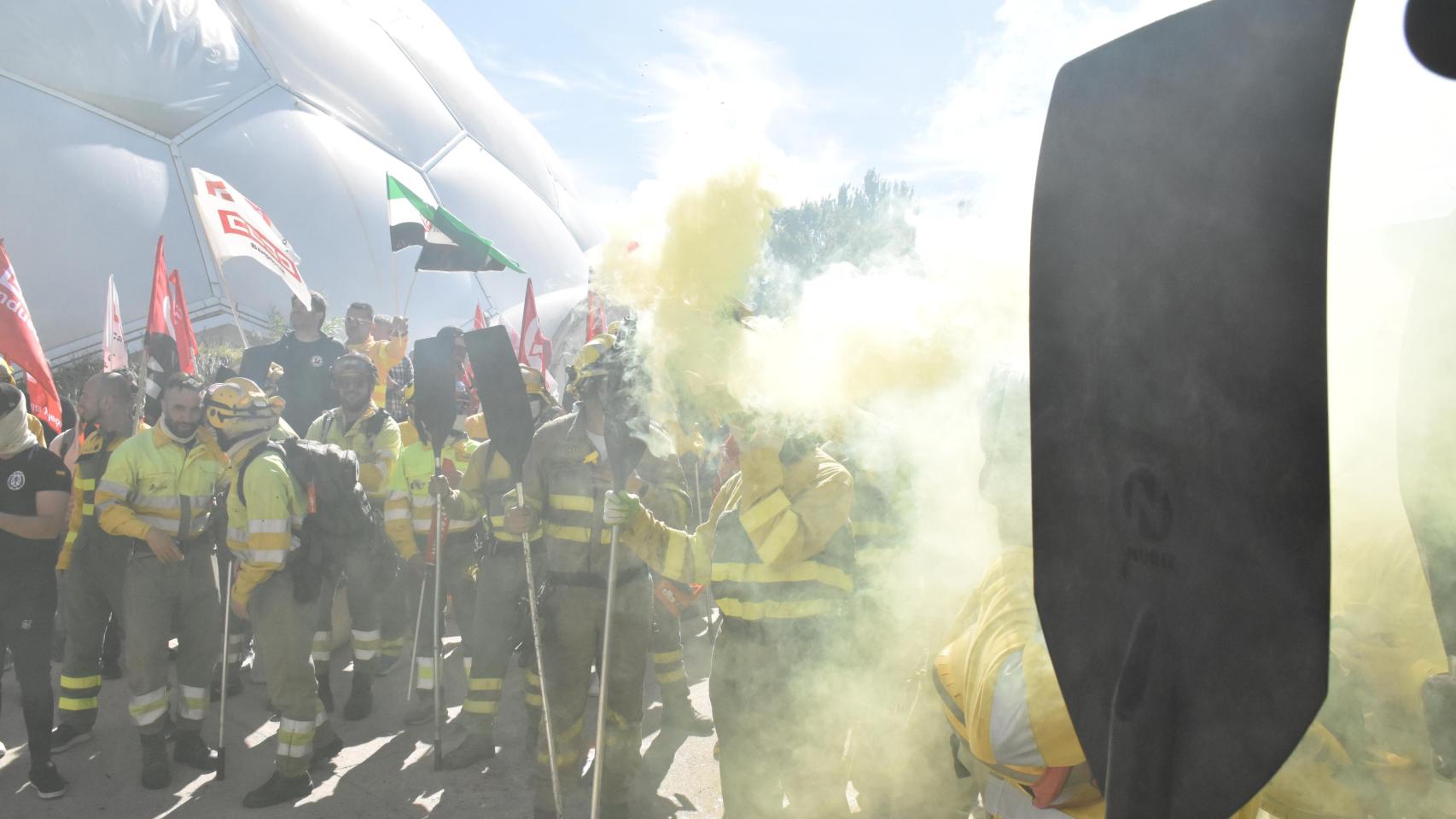 Las mejores imágenes de la concentración estatal de trabajadores forestales celebrada en Valladolid