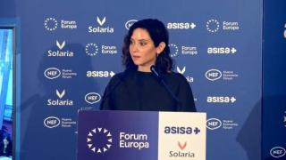 Isabel Díaz Ayuso, presidenta de la Comunidad de Madrid, durante el desayuno de Nueva Economía Forum.