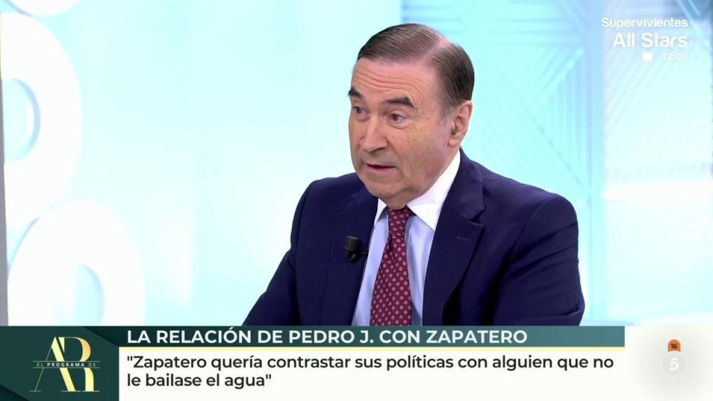 Otra imagen de Pedro J. durante la entrevista.