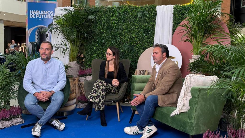 Primera charla de ‘Hablemos de Futuro’.