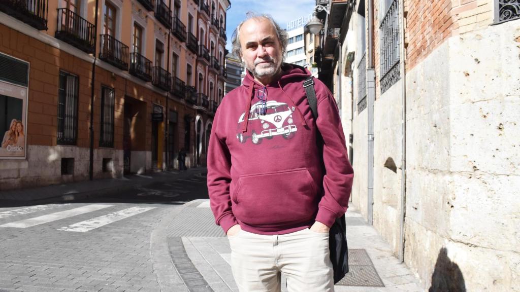 Arturo Dueñas antes de la entrevista con EL ESPAÑOL de Castilla y León