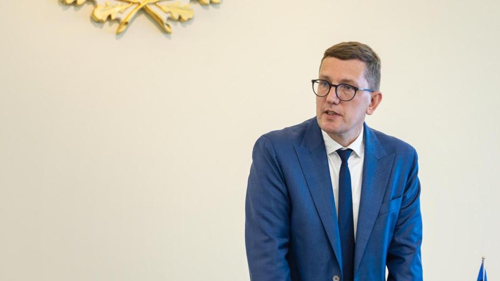 Kristen Michal, primer ministro de Estonia, en un encuentro con prensa internacional.