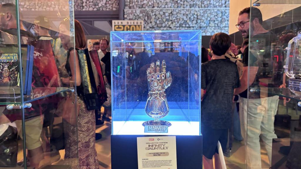 Una réplica del guantelete de Thanos en la Comic-Con de Málaga