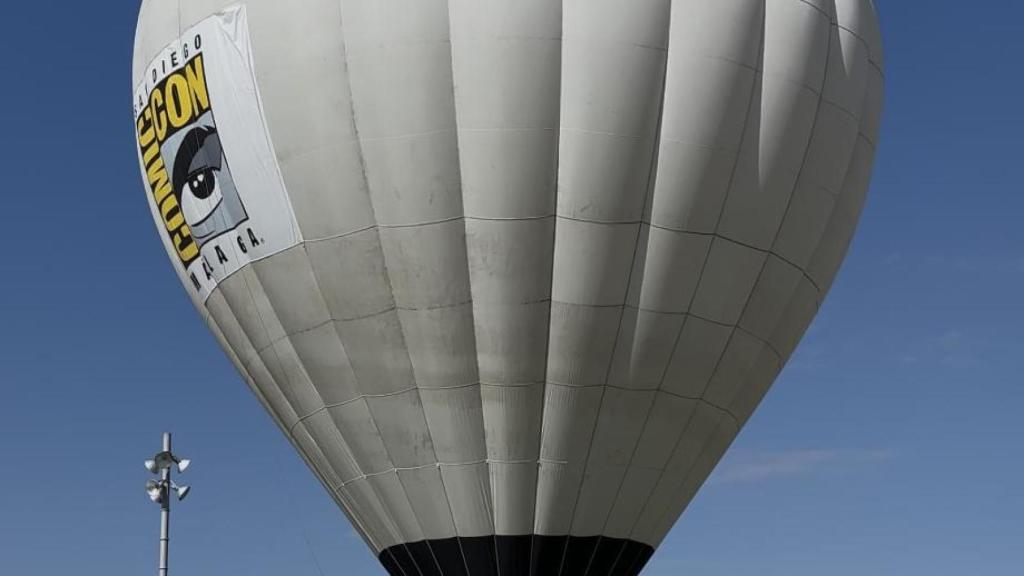 Un globo aerostático en la Comic-Con de Málaga.