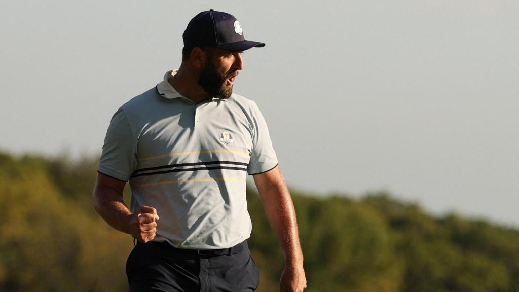 Jon Rahm celebra un golpe durante la Ryder Cup.