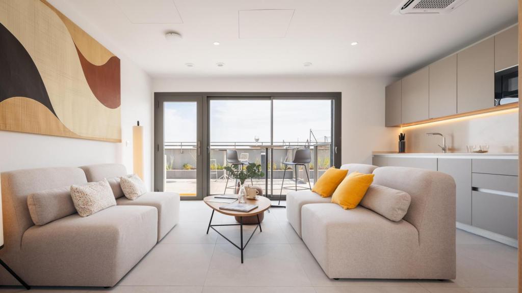 El salón social, uno de los espacios comunes de Waka Madrid.