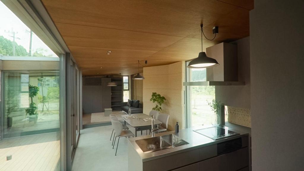 Interior de la Lib Earth House Model B