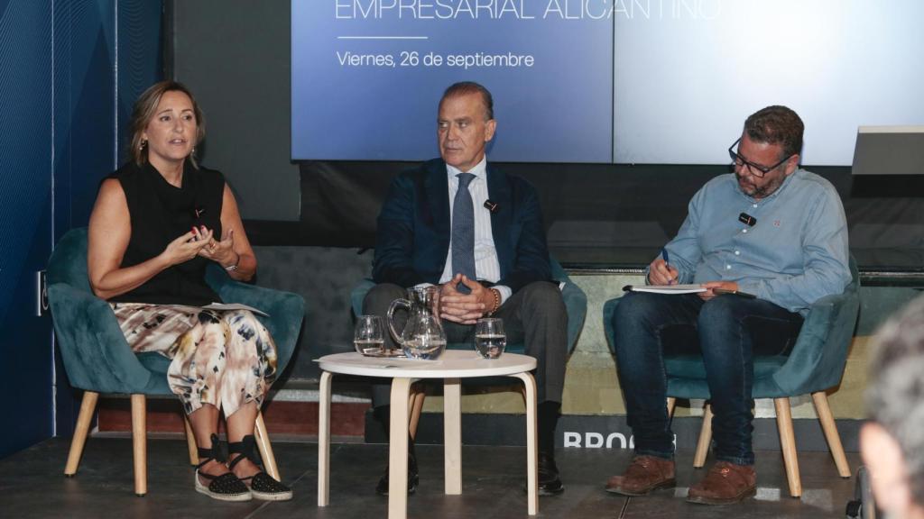 Mesa redonda en la I Jornada sobre compliance en el ámbito empresarial alicantino.