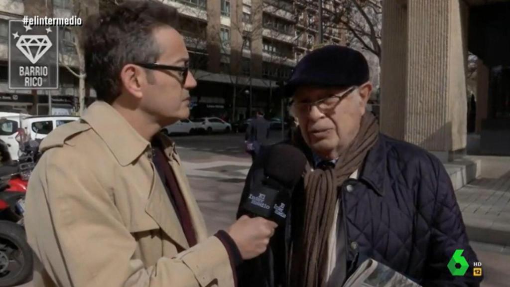 Un jubilado ante los micrófonos de 'El Intermedio'.