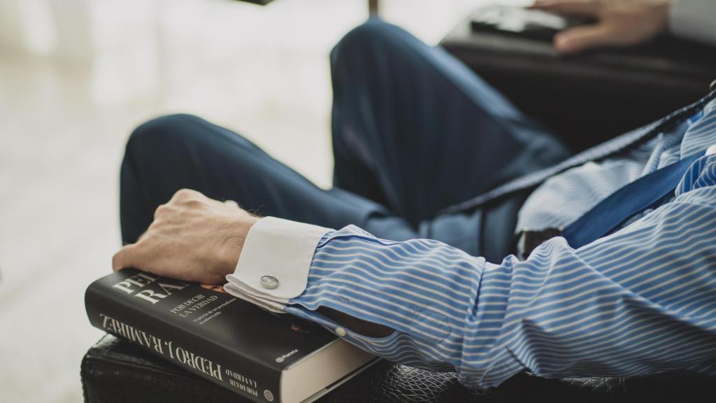 Pedro J. sostiene su último libro