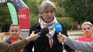 El secretario general del PSOECyL, Carlos Martínez, participa en la Marcha Contra el Cáncer en Almazán (Soria).