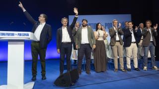 Feijóo con los barones del PP en el acto en Murcia