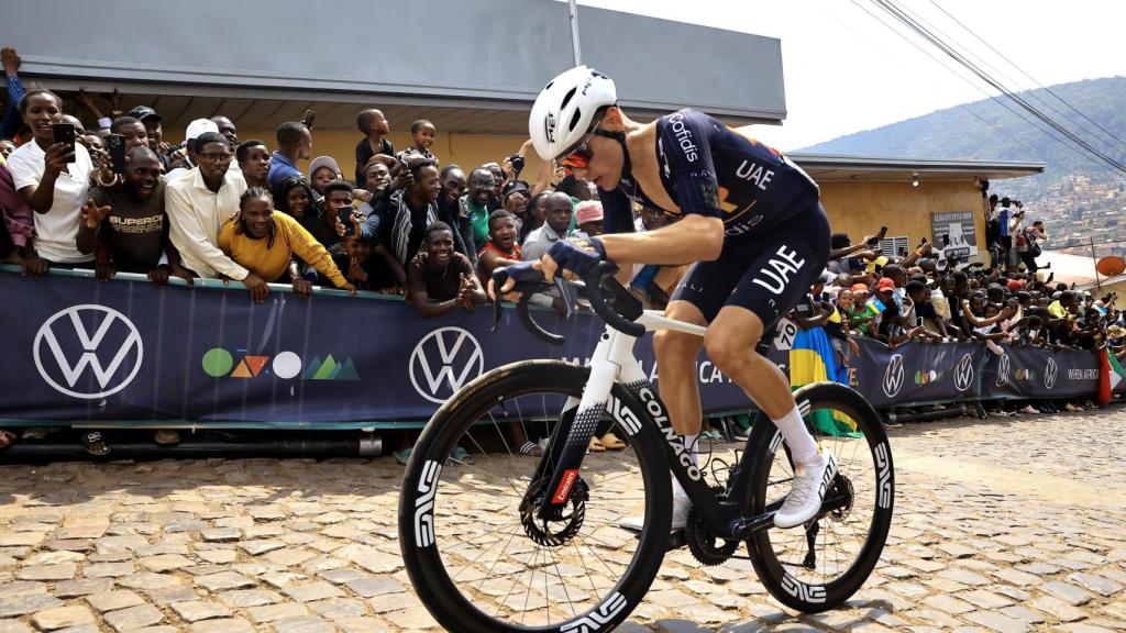 Juan Ayuso, en el Mundial de Ruanda.