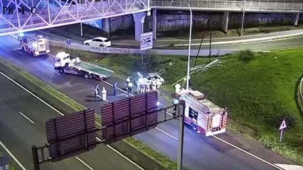 Imagen del accidente en el acceso a Alfonso Molina.