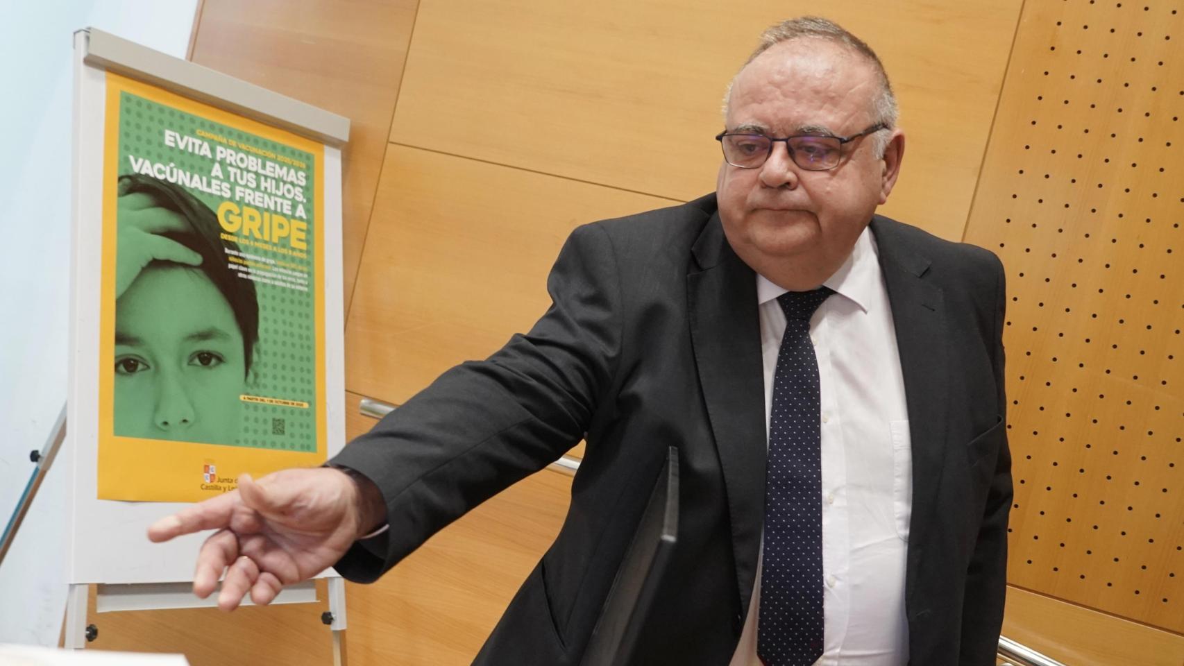 El consejero de Sanidad de la Junta, Alejandro Vázquez, durante la presentación de la campaña 2025-2026 contra la gripe, la Covid-19 y el VRS en Castilla y León, este lunes