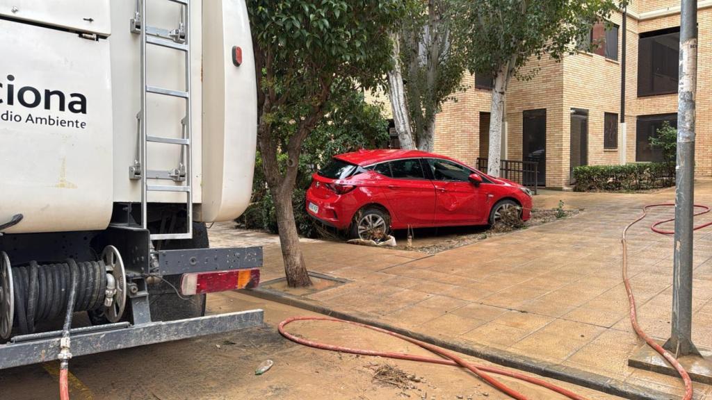 Las calles de María de Huerva, este lunes, tras la tormenta.