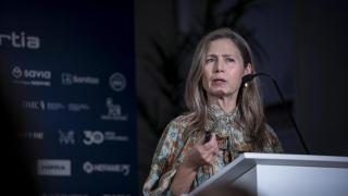 María Jesús Lamas, directora de la Agencia Española de Medicamentos y Productos Sanitarios, durante su intervención bajo el título 'Reglamento de medicamentos críticos'; en la primera jornada del VI Observatorio de la Sanidad 'Una nueva forma de entender la salud'.