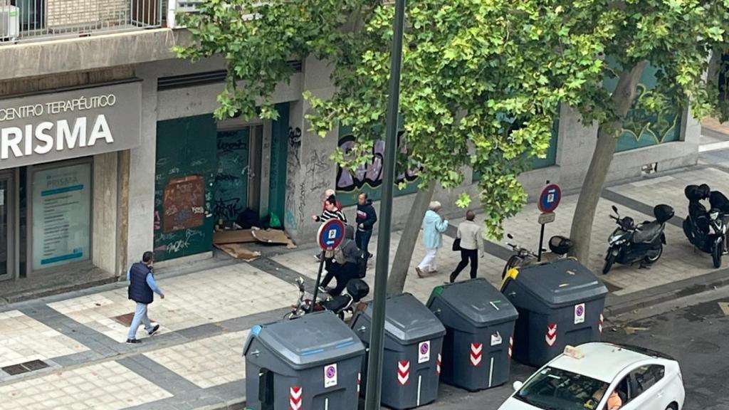 Zona donde ha aparecido el cuerpo sin vida de la persona sin hogar, en Zaragoza.