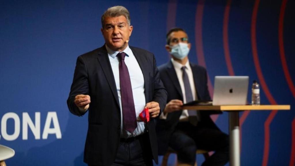 El presidente del Barcelona, Joan Laporta, durante del informe