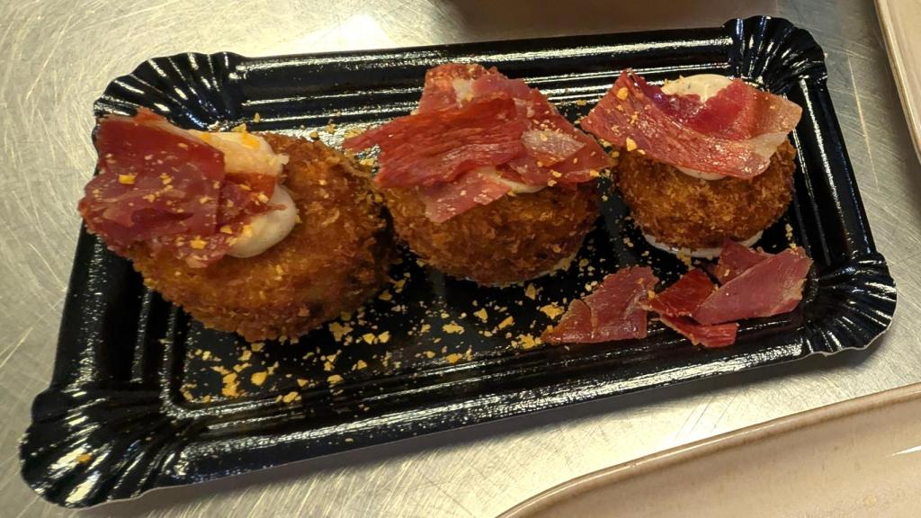 Las croquetas de Agustín y Claudia que les han llevado a ganar el primer concurso popular de Alicante.