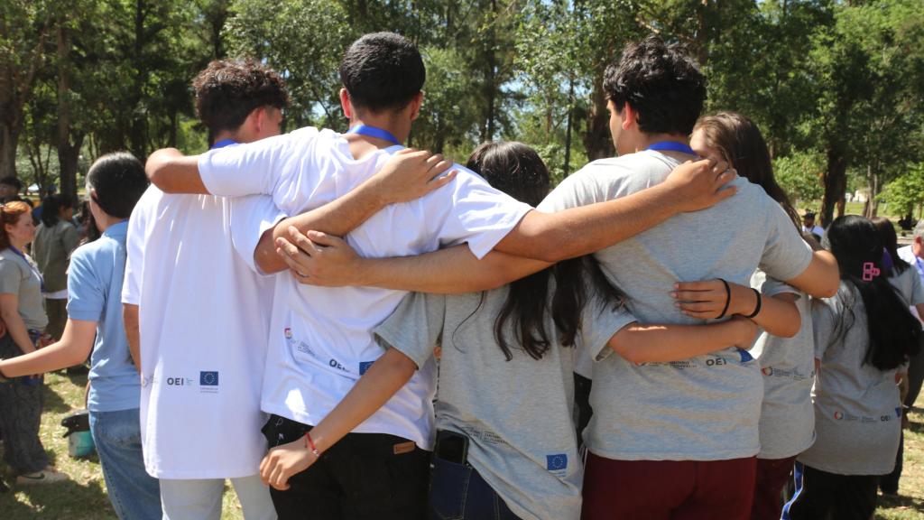 Campamento de cierre del proyecto 'Impulsando la Educación' (Paraguay).