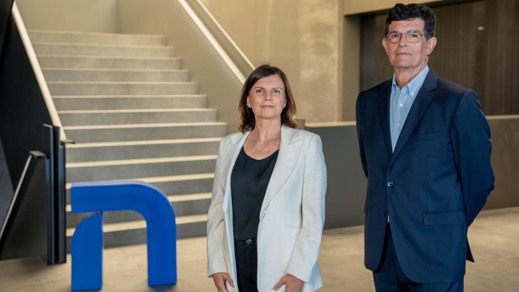 Myriam Gimeno, consejera delegada de Nealis, y Enrique Gimeno, presidente. EE