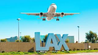 Aeropuerto Internacional de Los Ángeles (LAX).