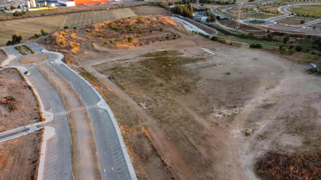 Terrenos en los que se construirá 'Alovera Beach'.