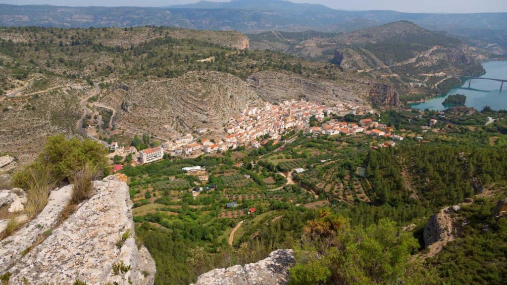 Pueblo de Valencia que busca vecinos. Turisme CV