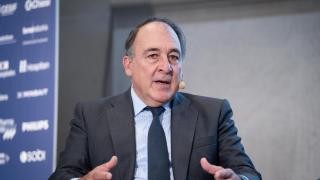 Luis Mora, director general de PharmaMar, durante su intervención en la segunda jornada del VI Observatorio de la Sanidad 'Una nueva forma de entender la salud'.