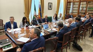 Imagen de la reunión técnica sobre movilidad y el tren de la Costa del Sol celebrada este martes en la Subdelegación del Gobierno en Málaga.