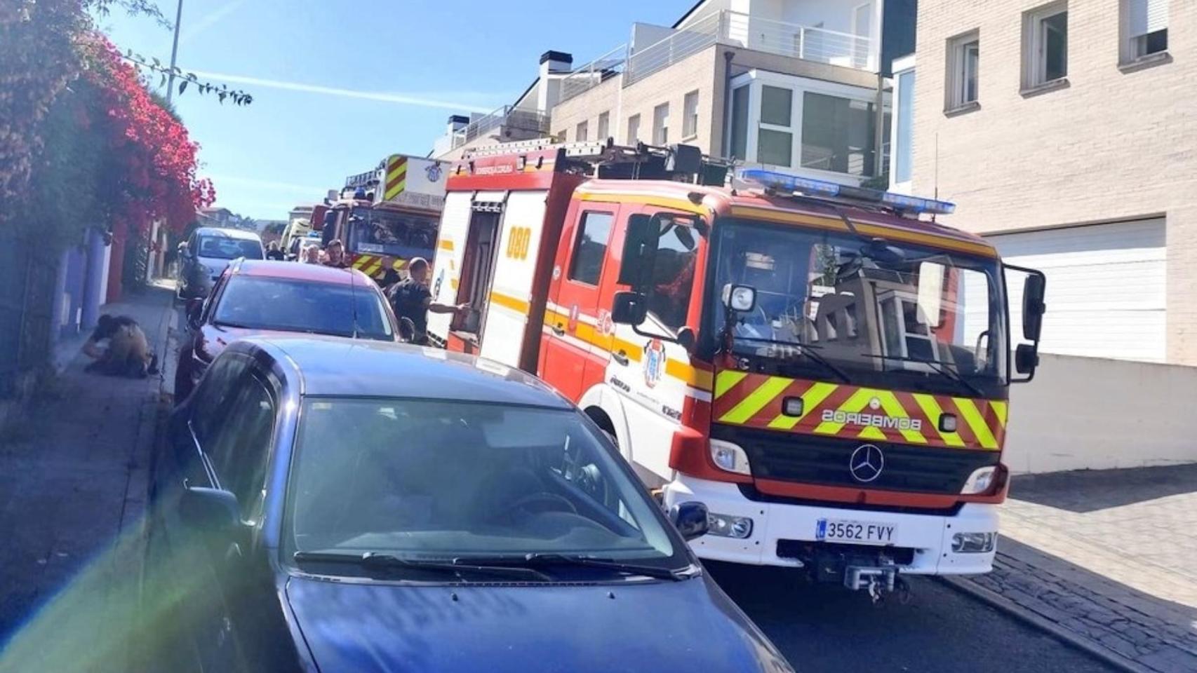 Imagen de los bomberos en la actuación.