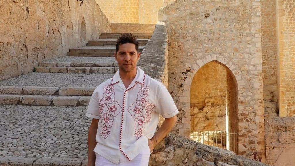 David Bisbal, en el castillo de Vélez-Blanco.