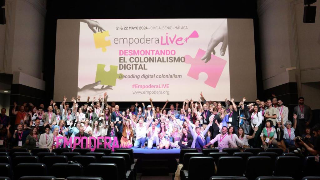 Foto familia de EmpoderaLIVE 2024.