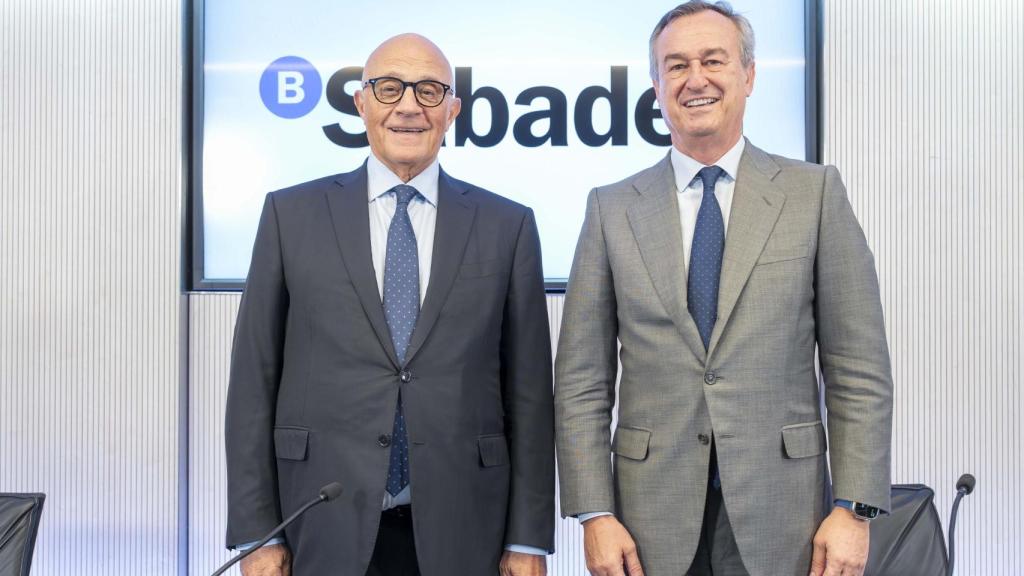 Josep Oliu, presidente, y César González-Bueno, CEO de Banco Sabadell.