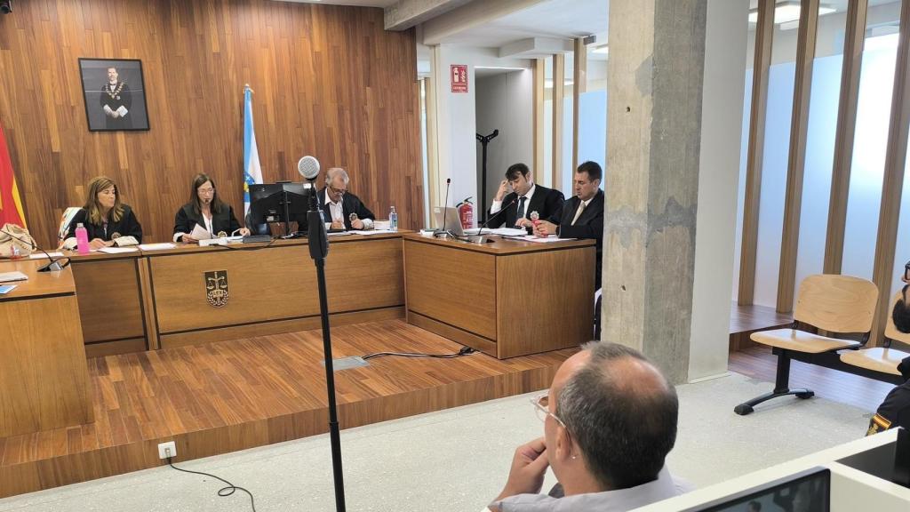 Juicio contra el acusado de estafa en el cobro de reservas y fianzas para falsos alquileres de viviendas en Vigo