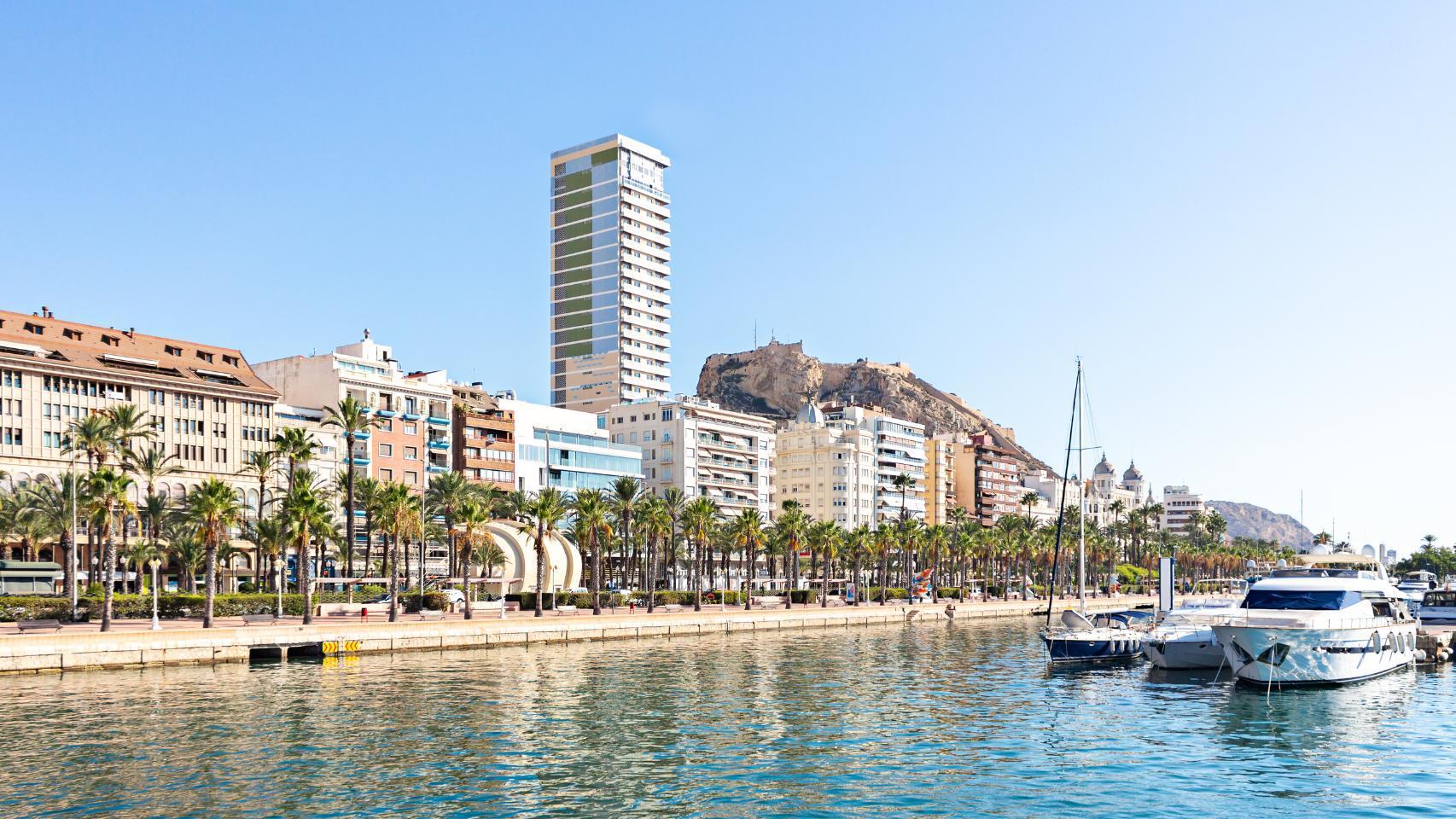 El puerto de Alicante, en una imagen.
