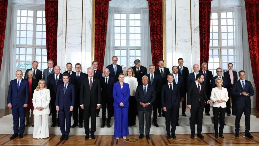 La foto de familia de los líderes europeos en el Palacio de Christiansborg