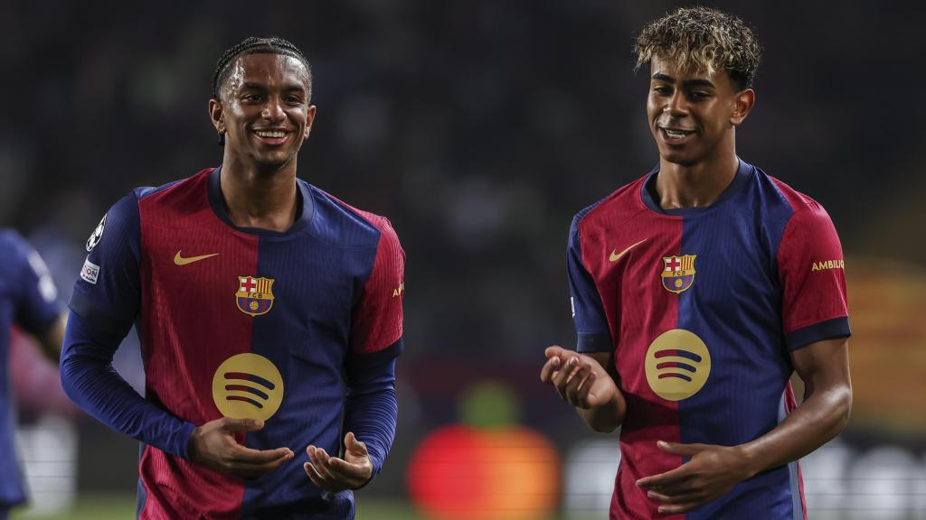 Lamine Yamal y Alejandro Balde celebrando un gol