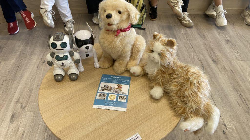 Mascotas robóticas de terapia