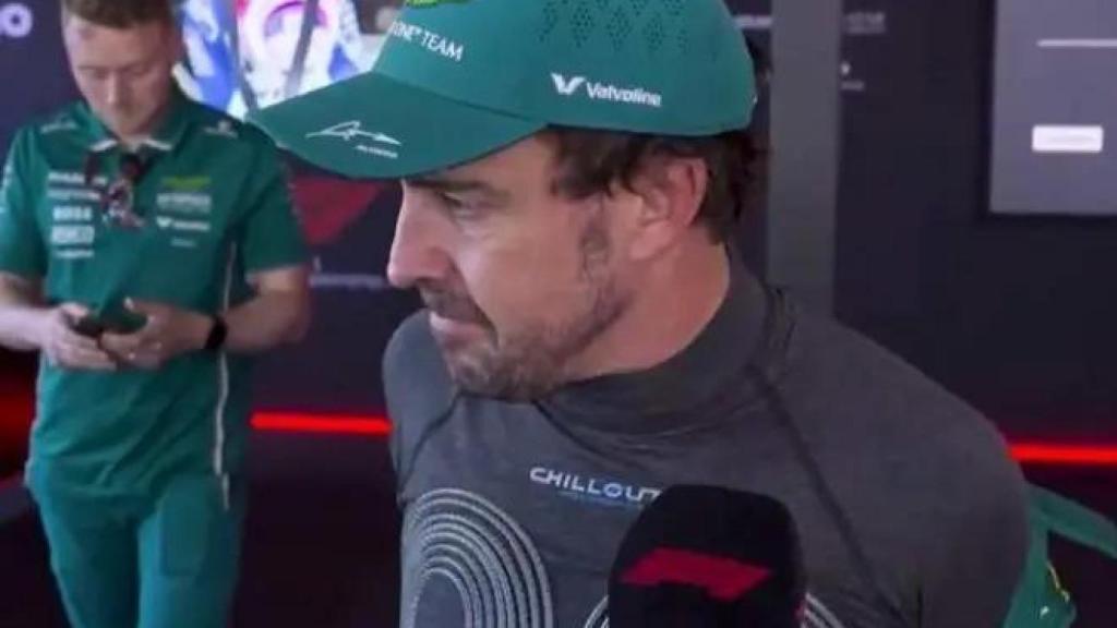 Fernando Alonso con el nuevo chaleco refrigerado en su prueba en Monza